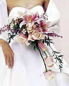 bride with cascade bouquet.