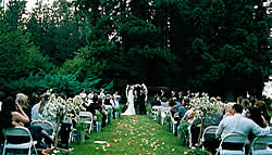 Lake Gregory outdoor wedding ceremony.